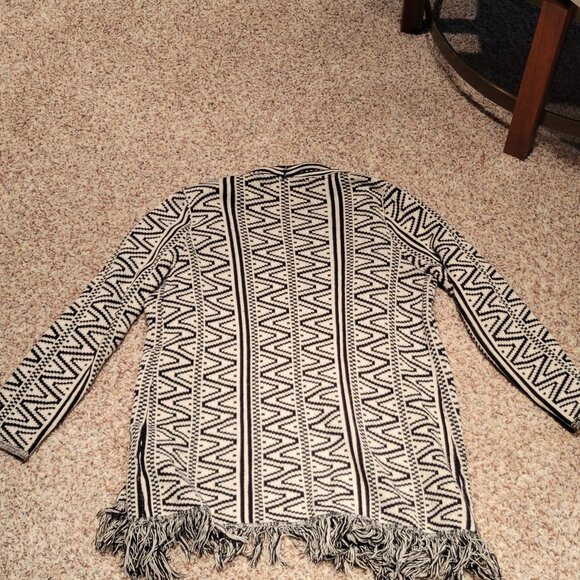 Style and Company - Picture 7 of 8